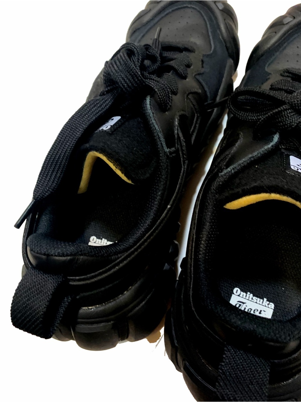 Onitsuka Tiger Dentigre LS Men's Black Chunky Trail Sneakers - Picture 3 of 10